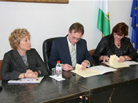 firma acuerdo alora